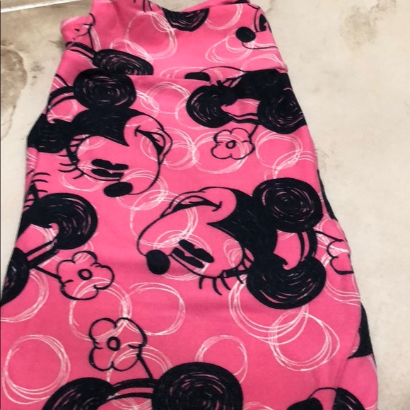 Lularoe Disney Minnie - Picture 1 of 1